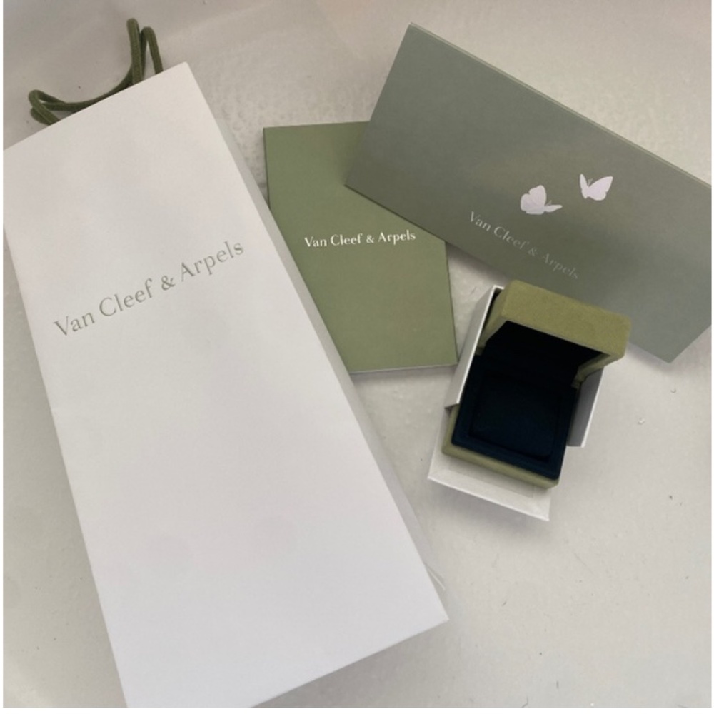 Van Cleef & Arpels Shopping Bag, Suede Hard Box, Care Booklet, and Envelope